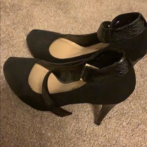 Stunning Black Heels (4.5 inches)